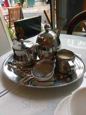 The Cake Shop And Tea House