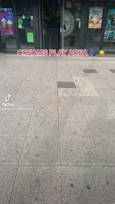 Creams Cafe