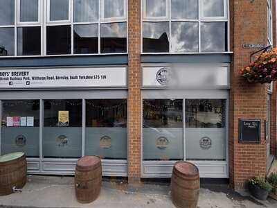 Brews, Bites & Books