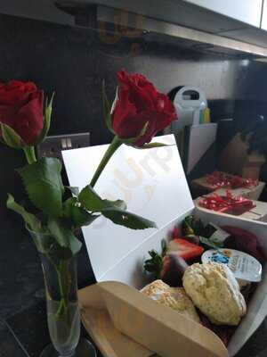 Miss Daisy's Tearoom At Sutton Park