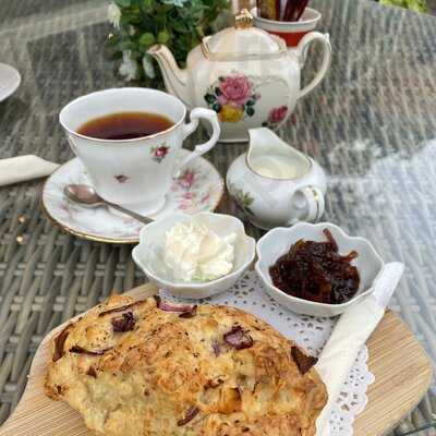 Miss Daisy's Tearoom At Sutton Park