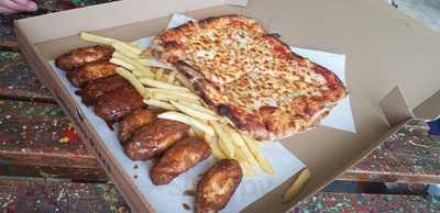 Pizza & Wings