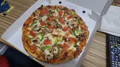 Ossi's Eat In & Takeaway