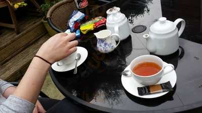 Art & The Secret Garden Cafe