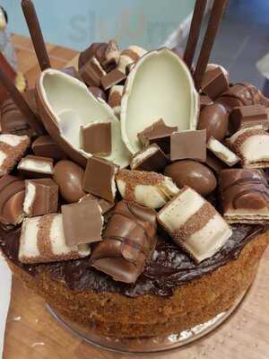 Betsy's Cake And Coffee House