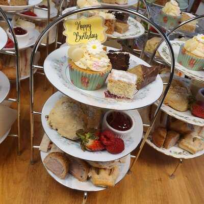 Betsy's Cake And Coffee House