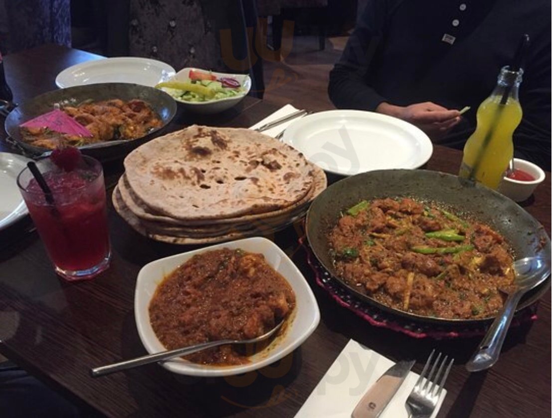 Wareesha Spice Restaurant And Bar