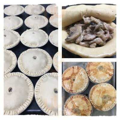 Piggies In The Middle