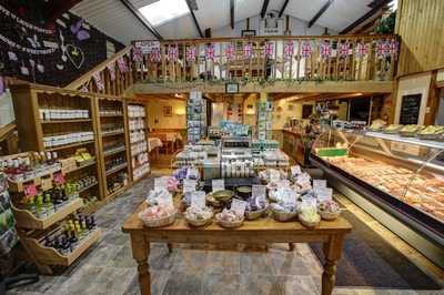 Four Lane Ends Farm Shop