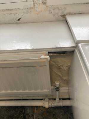 The Royal Oak Settle