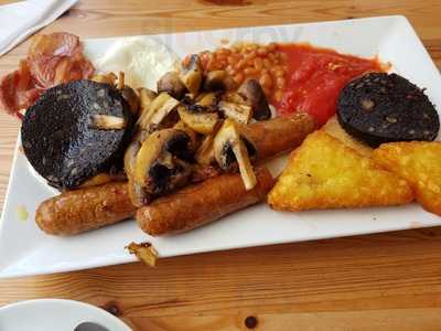 Cafe & Bistro On The Corner