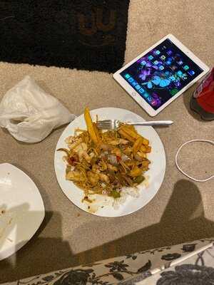 Lucky House Chinese Take Away