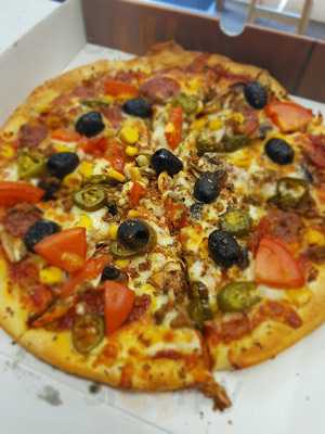 Qc Pizza & Grill House