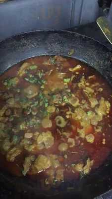 Al Barakah Curry Counter