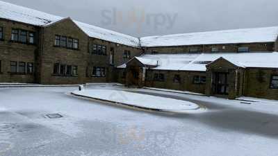 The Hilltop Bar & Restaurant