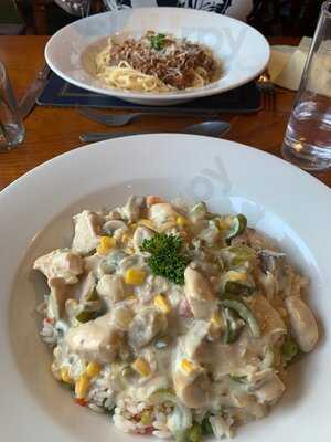 Swallows Nest Restaurant