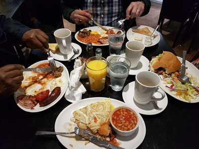 Seventy One Cafe Bar