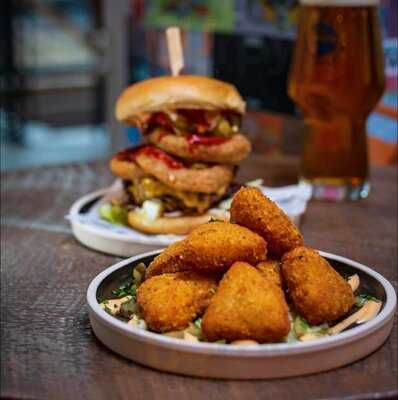 Slap & Pickle Burgers