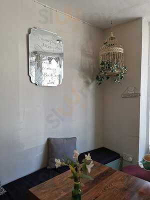 Pistachio Bakery & Deli