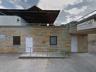 @thepool Cafe (richmond Swimming Pool)