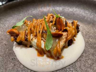 Bar & Restaurant Eightyeight