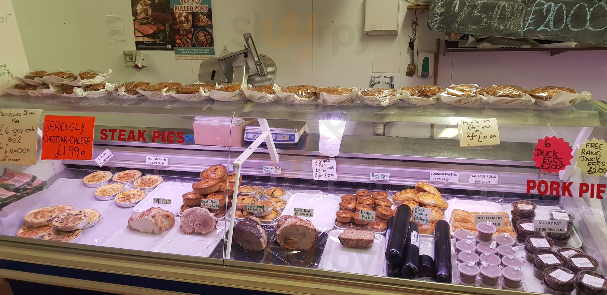 Bluehills Farm Shop & Playbarn