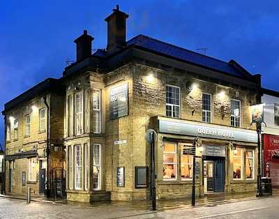 The Queen Hotel