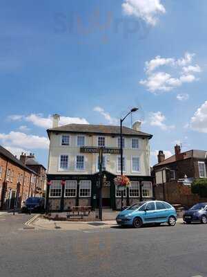 The Edinburgh Arms