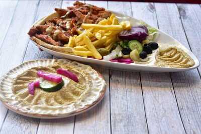 Bianco Pizza Shawarma