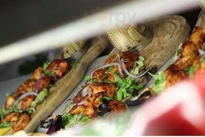 Lahore’s Deli Indian Takeaway