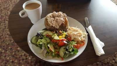 Nineteen Bar & Grill