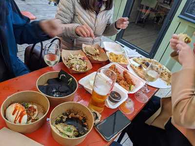 Sloppy's Bar & Kitchen