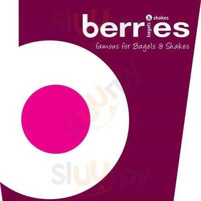 Berries Bagels & Shakes