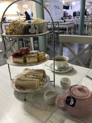 Angelina’s Tea And Cake