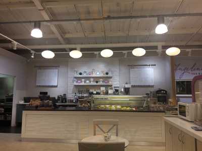 Angelina’s Tea And Cake