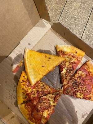 Domino's Pizza - Leeds - Roundhay