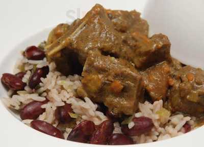 2 Brothers Restaurant