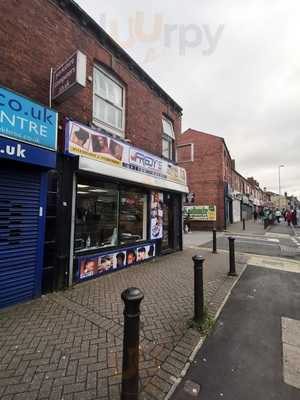 2 Brothers Restaurant