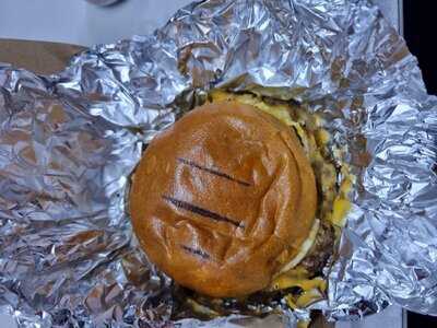 Legends Desserts And Burger Bar