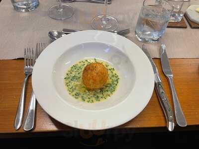 Gourmet Food Kitchen