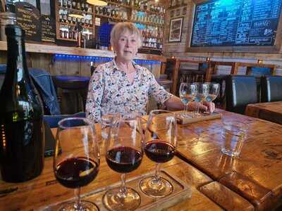 Renoufs (westbourne)