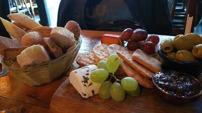 Renoufs (westbourne)