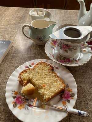 Whittington's Tea Barge