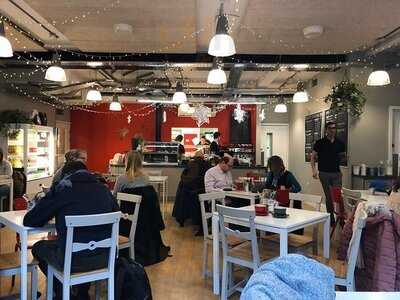 Cafe From Crisis, Oxford