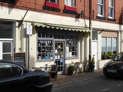 Pretty Vintage Tearoom And Barista Coffee