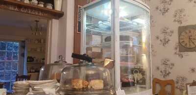 Pretty Vintage Tearoom And Barista Coffee