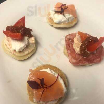 Pretty Vintage Tearoom And Barista Coffee