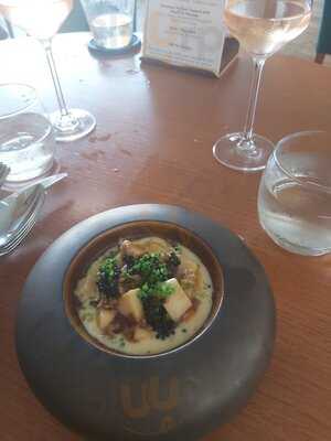 Restaurant Roots Ltd