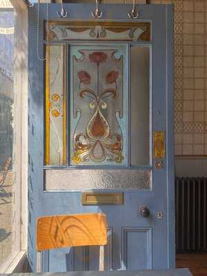 Bungaroosh Cafe Bistro