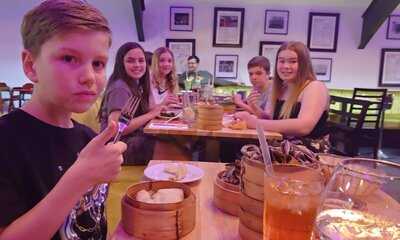 Mr Laus Dim Sum Bar And Restaurant